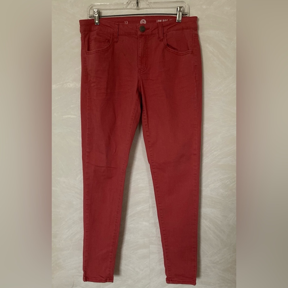 SO red jeans